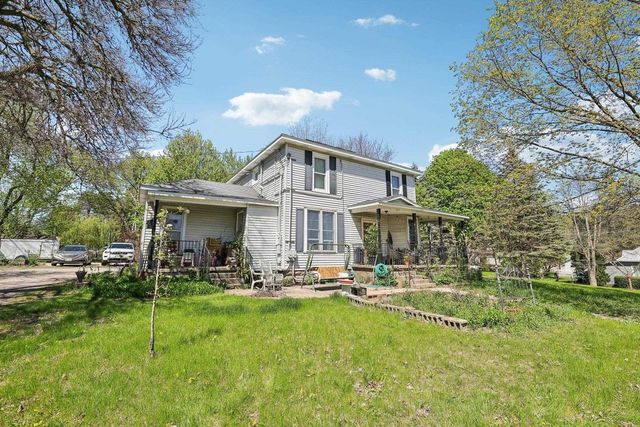 604 9th Avenue, Baraboo, WI 53913