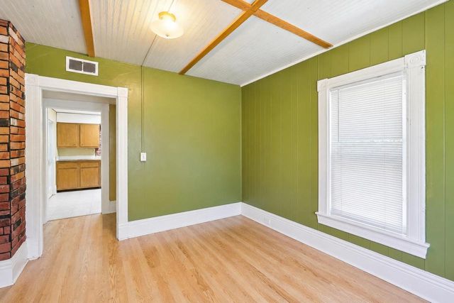 604 9th Avenue, Baraboo, WI 53913