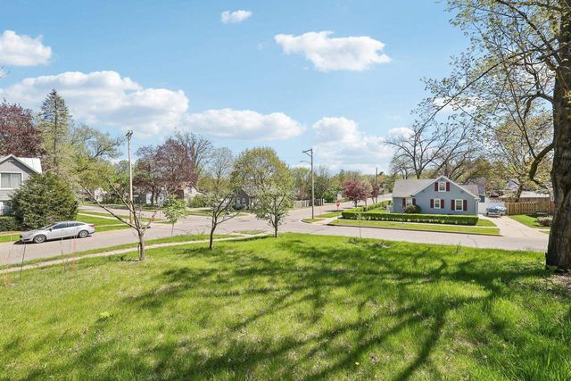 604 9th Avenue, Baraboo, WI 53913