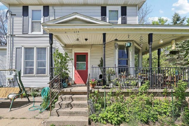 604 9th Avenue, Baraboo, WI 53913