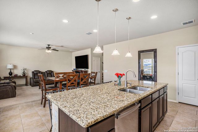 10503 Rosewood Crk, San Antonio, TX 78245