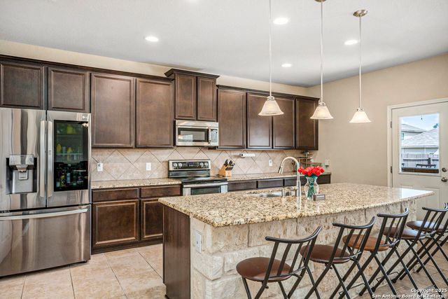 10503 Rosewood Crk, San Antonio, TX 78245