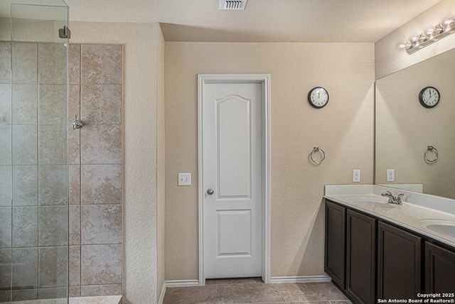 10503 Rosewood Crk, San Antonio, TX 78245