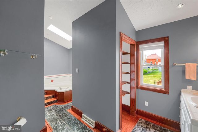 610 8TH ST N, Bellwood, PA 16617