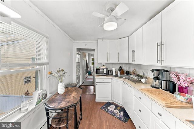 210 SUMMER AVE, Horsham, PA 19044