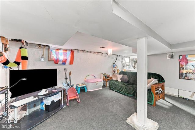 210 SUMMER AVE, Horsham, PA 19044