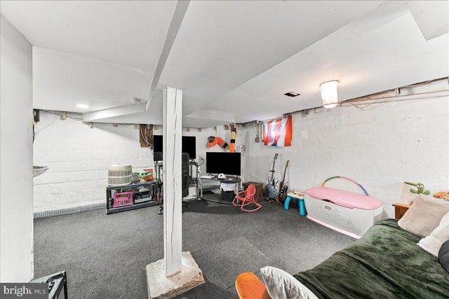 210 SUMMER AVE, Horsham, PA 19044