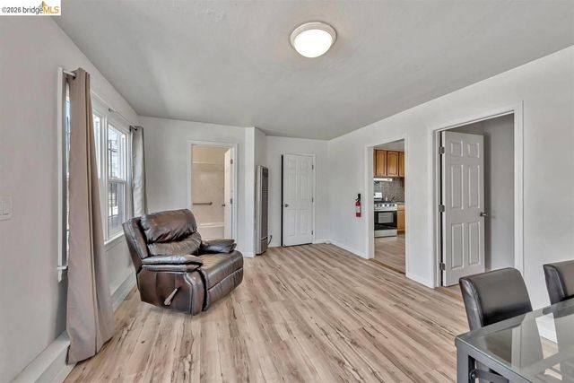 1715 9th Ave Unit C, Oakland, CA 94606