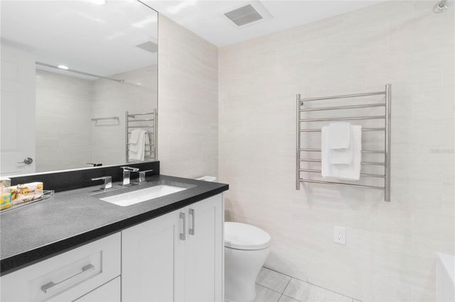 9320 CLUBSIDE CIRCLE 2201, Sarasota, FL 34238