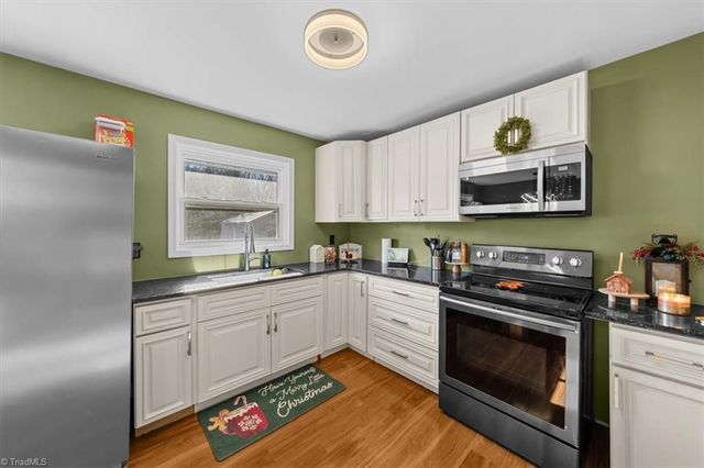 210 Sharon Avenue, Asheboro, NC 27203