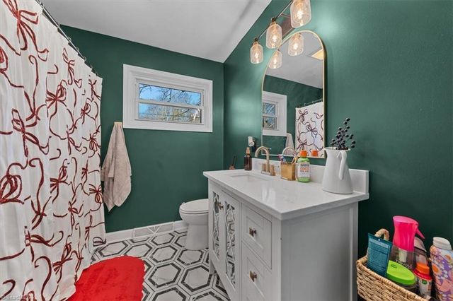 210 Sharon Avenue, Asheboro, NC 27203