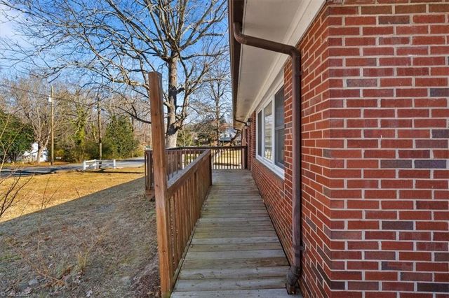 210 Sharon Avenue, Asheboro, NC 27203