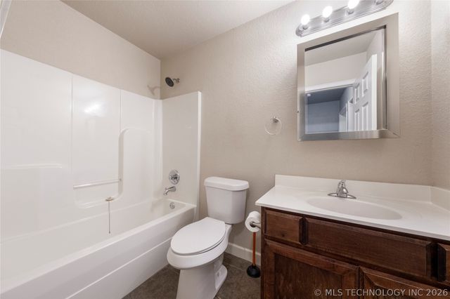 15108 E 108th Place North, Owasso, OK 74055