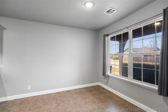 15108 E 108th Place North, Owasso, OK 74055