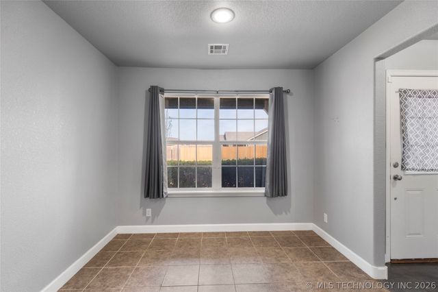 15108 E 108th Place North, Owasso, OK 74055