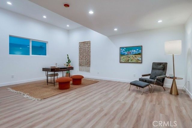 4016 6th Avenue, Los Angeles, CA 90008