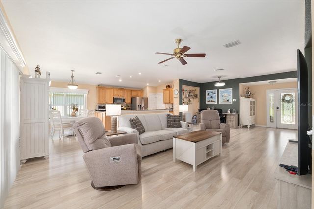8716 SE 136TH PLACE, Summerfield, FL 34491