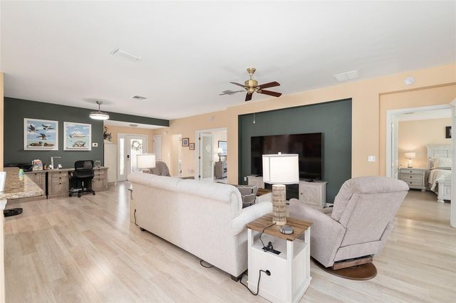 8716 SE 136TH PLACE, Summerfield, FL 34491