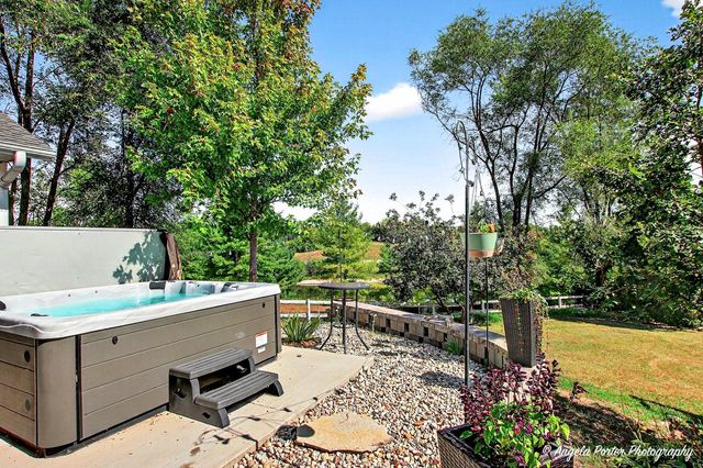 1408 Pond ROAD, Twin Lakes, WI 53181