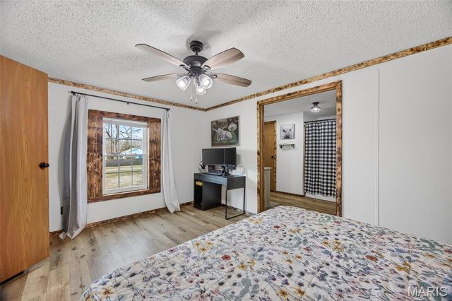 17007 Dogwood Drive, Lebanon, MO 65536