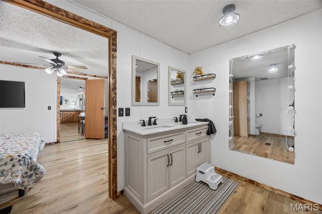 17007 Dogwood Drive, Lebanon, MO 65536