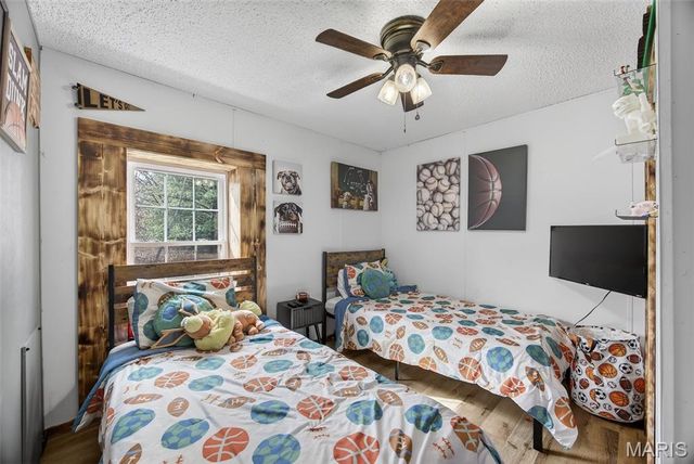 17007 Dogwood Drive, Lebanon, MO 65536