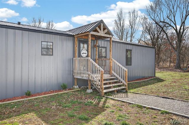 17007 Dogwood Drive, Lebanon, MO 65536