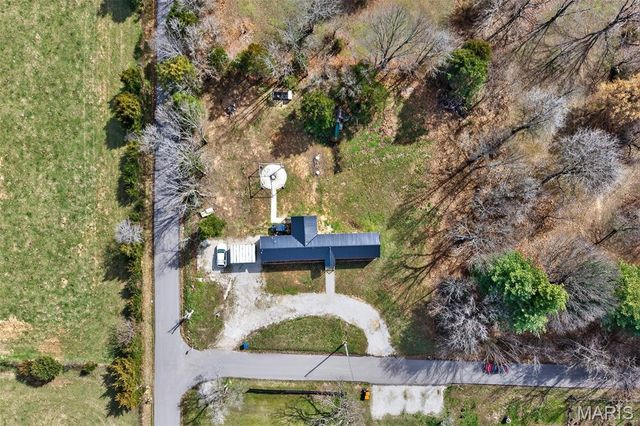 17007 Dogwood Drive, Lebanon, MO 65536