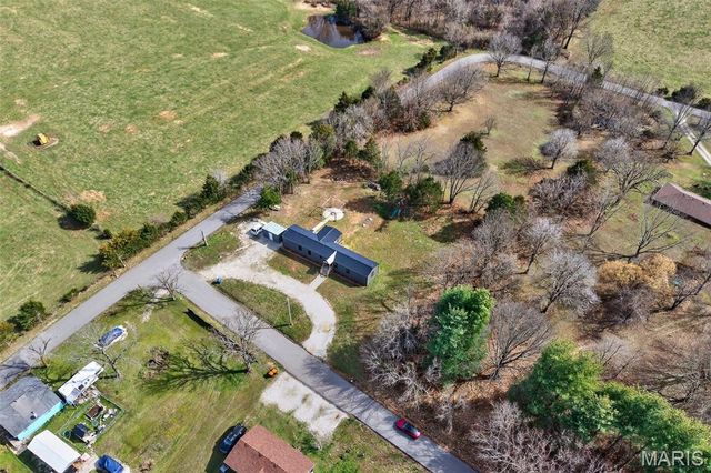 17007 Dogwood Drive, Lebanon, MO 65536