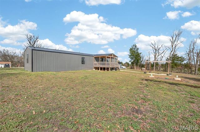 17007 Dogwood Drive, Lebanon, MO 65536