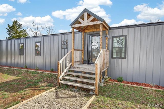 17007 Dogwood Drive, Lebanon, MO 65536