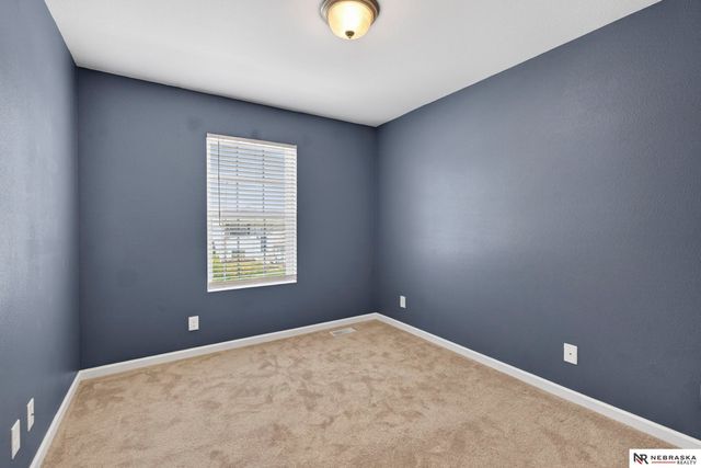 14613 Knudsen Street, Omaha, NE 68007