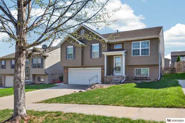 14613 Knudsen Street, Omaha, NE 68007