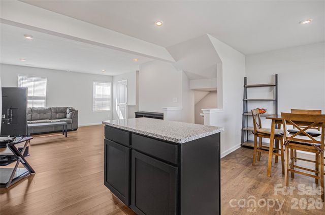 6109 Carrick Bend Court, Charlotte, NC 28269