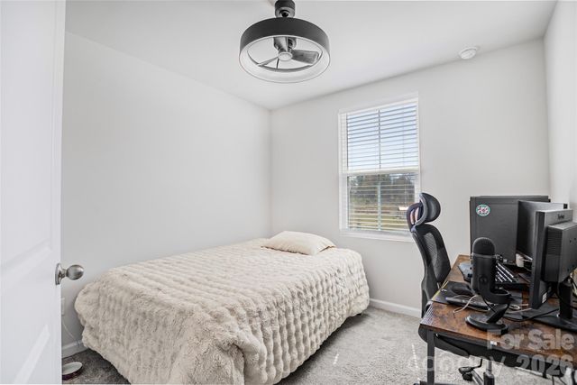 6109 Carrick Bend Court, Charlotte, NC 28269