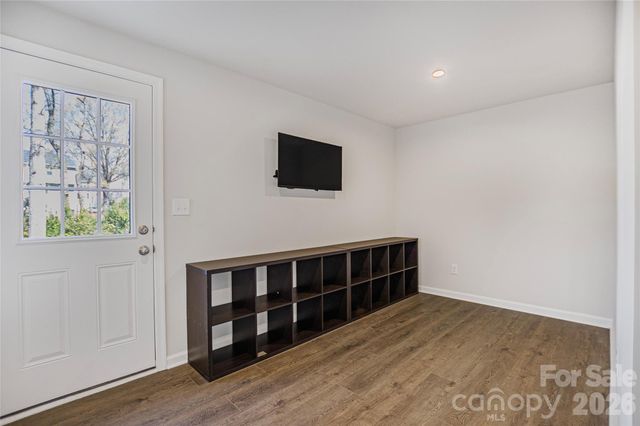 6109 Carrick Bend Court, Charlotte, NC 28269