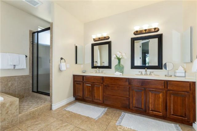 669 Red Cloud Road, Paso Robles, CA 93446