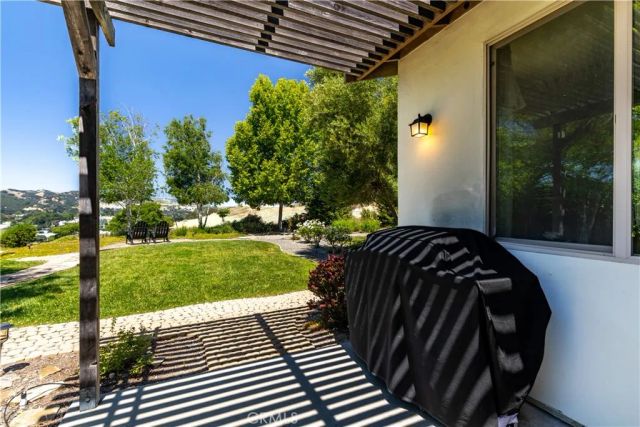 669 Red Cloud Road, Paso Robles, CA 93446