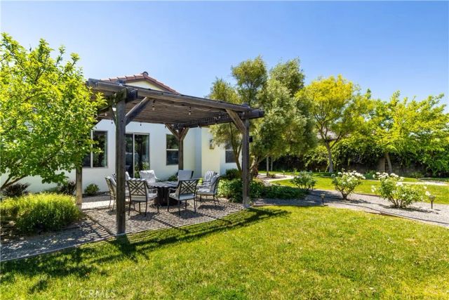 669 Red Cloud Road, Paso Robles, CA 93446