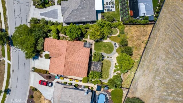 669 Red Cloud Road, Paso Robles, CA 93446