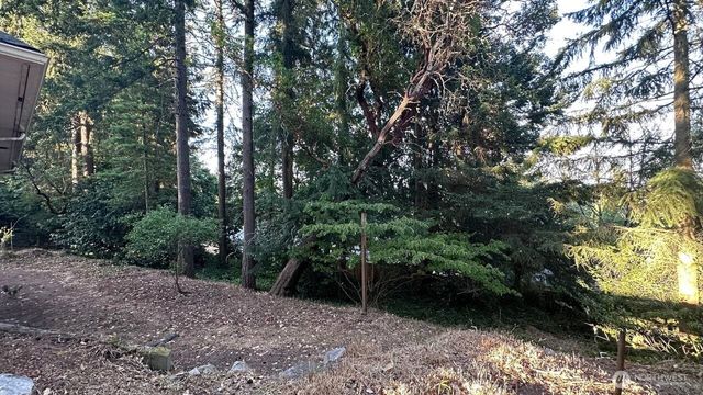 16310 Ashworth Avenue N, Shoreline, WA 98133
