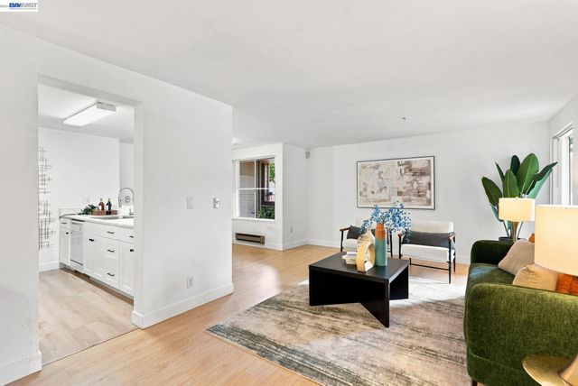 2901 Macarthur Blvd 103, Oakland, CA 94602
