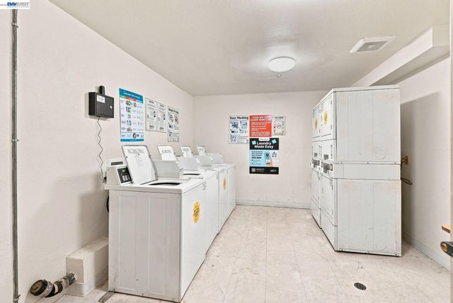 2901 Macarthur Blvd 103, Oakland, CA 94602