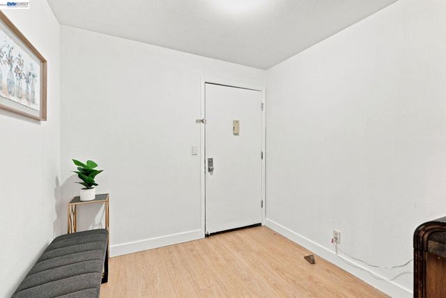 2901 Macarthur Blvd 103, Oakland, CA 94602