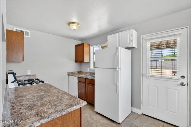 720 W 12TH Street, Tempe, AZ 85281