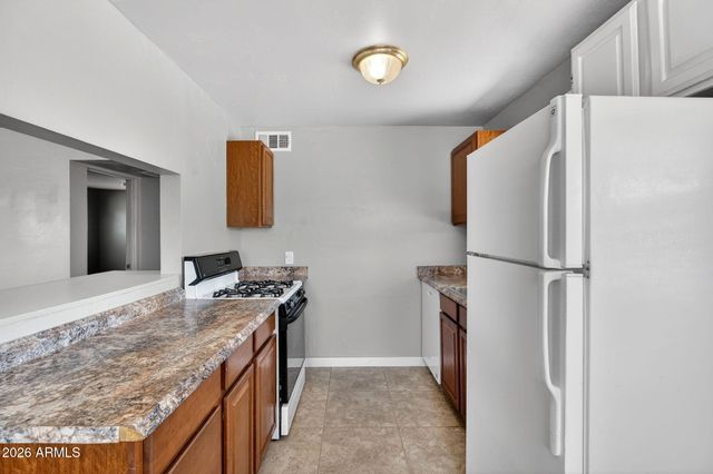 720 W 12TH Street, Tempe, AZ 85281