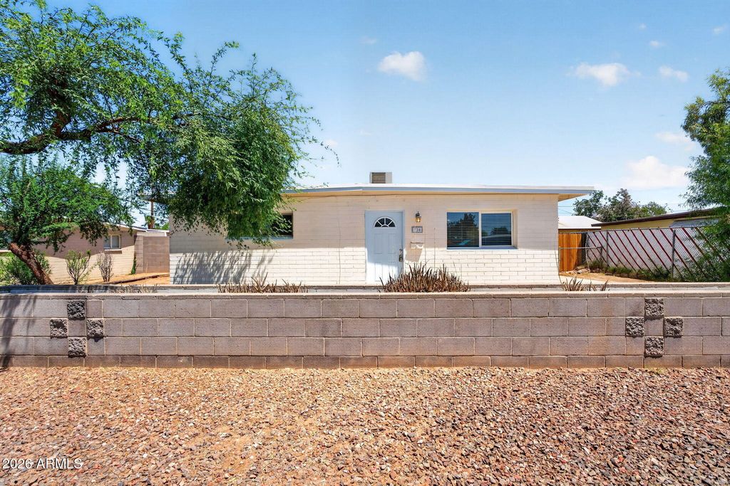 720 W 12TH Street, Tempe, AZ 85281
