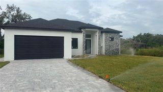3811 37th ST SW, Lehigh Acres, FL 33976