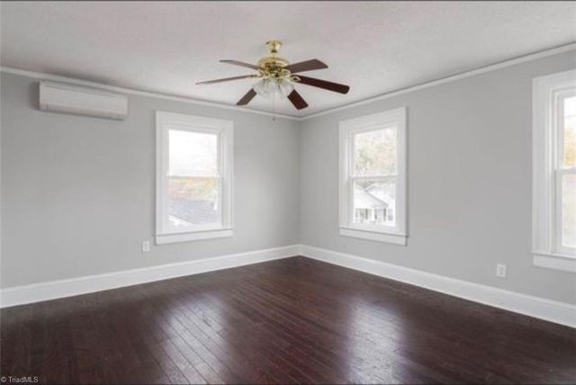 321 Louise Avenue, High Point, NC 27262