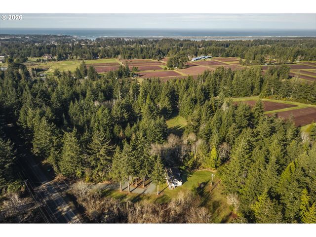88579 HIGHWAY 42S, Bandon, OR 97411